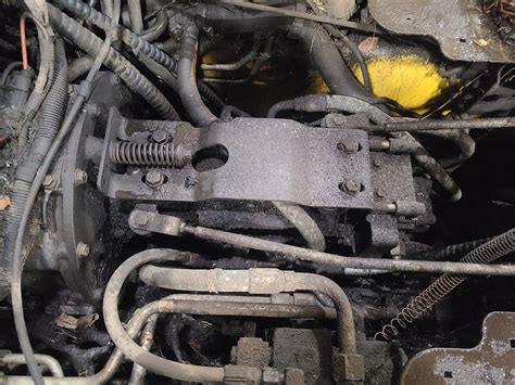 location of hydraulic pump on new holland l220 skid steer|new holland l220 spec.